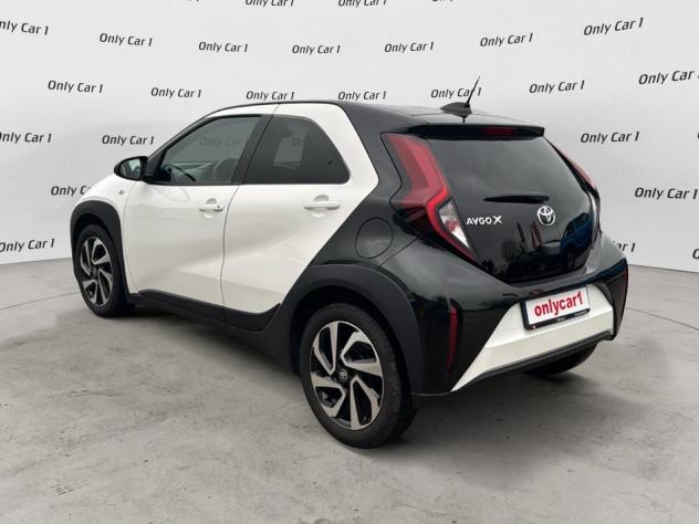 Toyota Aygo X 1.0B (72 CV) Trend - Foto 5