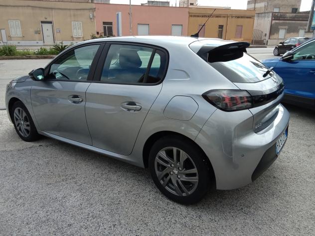 Peugeot 208 PureTech 75 Stop&Start 5 porte Allure Pack - Foto 2