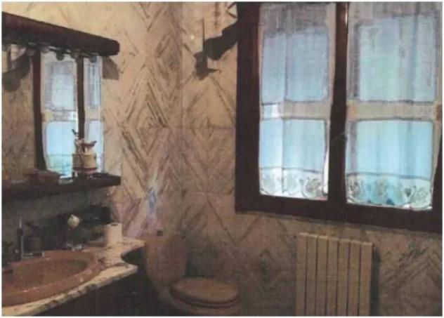 Immobile in asta di 249 m² con più di 5 locali e box auto in vendita a Aulla - Foto 12