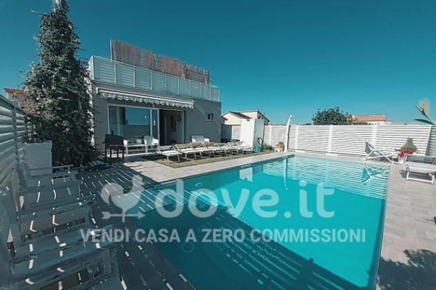 Villa di 150 m² con più di 5 locali e posto auto in vendita a Mondolfo - Foto 8