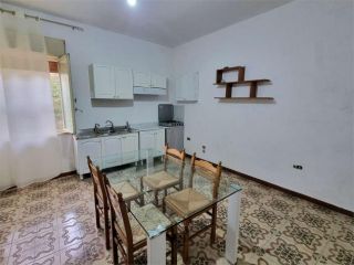 A000751 - AFFITTASI APPARTAMENTO ARREDATO 90 MQ