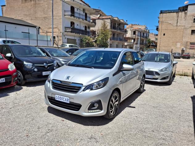Peugeot 108 PureTech 82 5 porte Allure TOP! - Foto 2