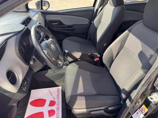 TOYOTA Yaris 1.0 5 porte Lounge rif. 23965944 - Foto 8
