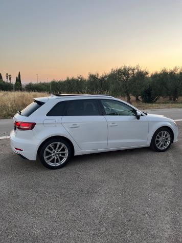 Audi A3 1.6 TDI 116 CV S tronic Design FULL TETTO PANORAMICO - Foto 4