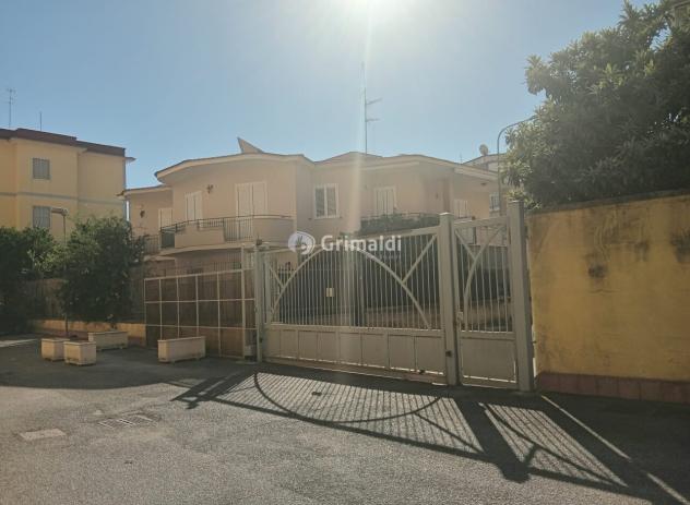 Scoperto in affitto a Acerra - Foto 3