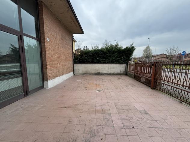 AFF C045. SOLIERA. CAPANNONE AD USO COMMERCIALE DI 210 MQ. - Foto 2