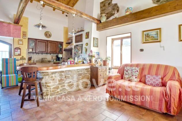 Casa indipendente di 400 m² con 5 locali in vendita a Brissago-Valtravaglia - Foto 8