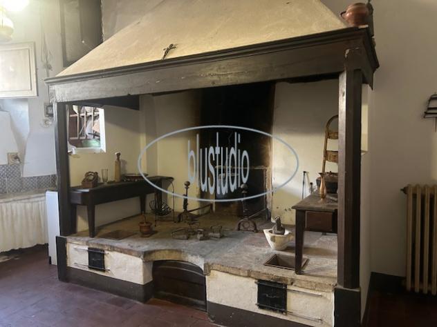VILLA di 27 vani e di 2115 mq (RADDA IN CHIANTI) rif. V-2215 - Foto 6