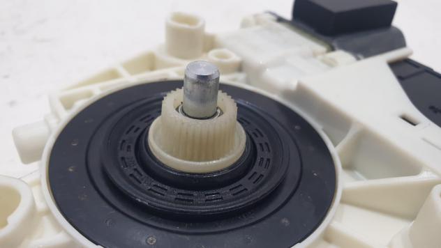 MOTORINO ALZAVETRO ANTERIORE DESTRA JEEP Compass Serie 6 PIN (16) - Foto 5