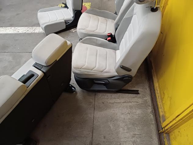 TAPPEZZERIA COMPLETA VOLKSWAGEN Tiguan Allspace (BW2, BJ2) DFGA, DTSA, DTSB (17) - Foto 11
