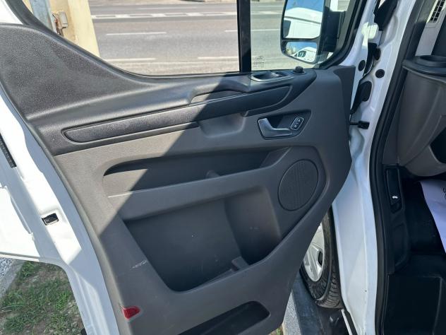 Ford Transit Custom 280 2.0 TDCi 130 MHEV PC Furgone Trend - Foto 6