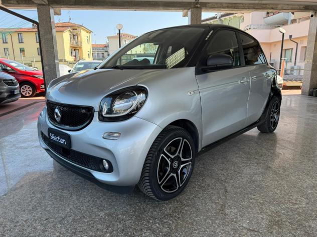 smart forfour 0.9 T 90CV Passion Twinamic , CAMBIO AUT - TETTO