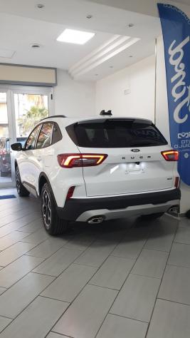 Ford Kuga 2.5 Full Hybrid 180 CV CVT 2WD Active - Foto 6