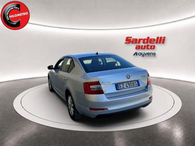 SKODA Octavia 1.6 TDI CR 105 CV rif. 23936459 - Foto 5