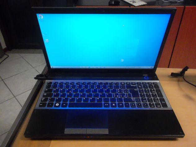 NOTEBOOK SAMSUNG NP305V5A WINDOWS 11 - Foto 3