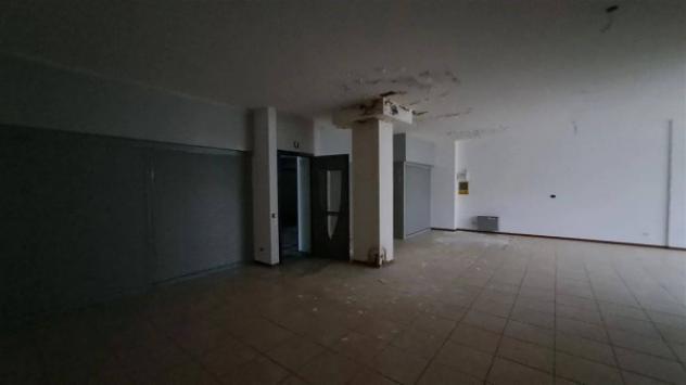 Immobile in asta di 129 m² in vendita a Vittorio Veneto - Foto 2