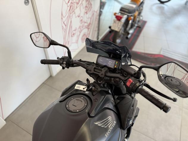 Honda CB 650 CB 650 R BLACK EDITION - YM 2023 - Foto 7