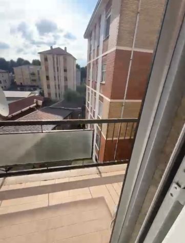 stanza singola con bagno privato-400 euro compresi - Foto 9