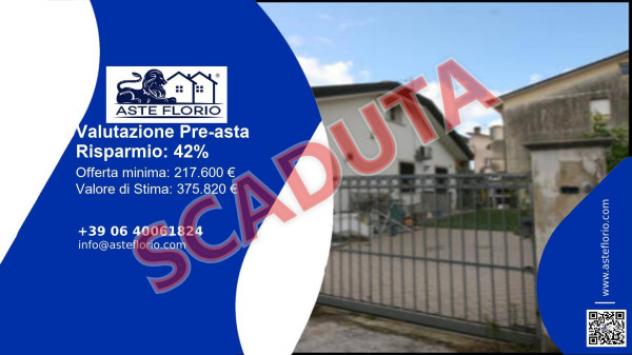 Immobile in asta di 228 m² in vendita a Viareggio