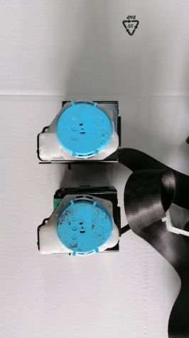 ASTON MARTIN RAPIDE (A) REAR SEAT BELT RETRACTOR BLACK LEFT RIGHT AD43-611B74ABW - Foto 2
