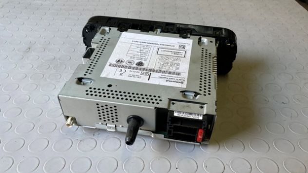 Autoradio CD originale Fiat Panda del 2014 (07356035270) - Foto 4