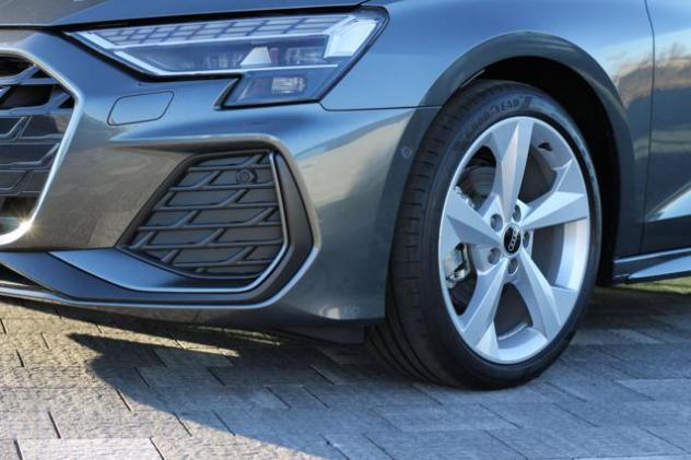 AUDI A3 SPB TFSI 150cv S tronic S line edition rif. 23372877 - Foto 9