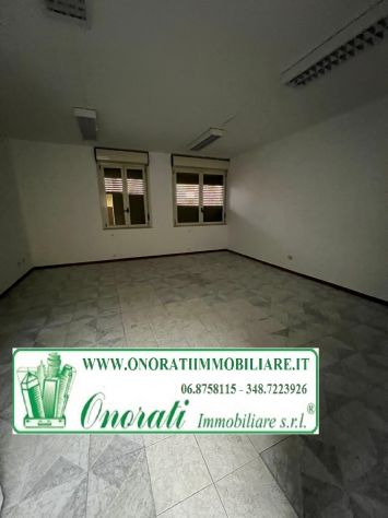 MQ 325 GUIDONIA MONTECELIO - ZONA COLLEFIORITO Rif. A-947 - Foto 3