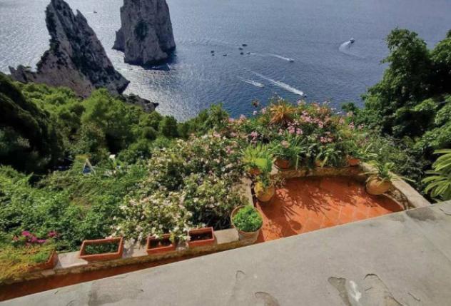 Immobile in asta di 404 m² con più di 5 locali in vendita a Capri - Foto 7