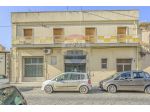 Locale Commerciale in vendita a Caltagirone