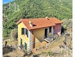 Bilocale in vendita a Avegno