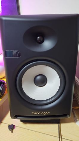 coppia Casse attive NEKKST K8 Behringer