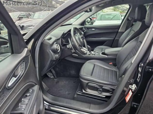 ALFA ROMEO Stelvio Stelvio 2.2 t Executive Q4 190cv auto - GF824LF rif. 24189147 - Foto 9