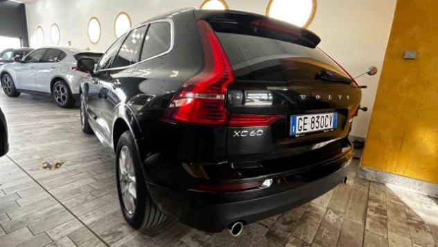 VOLVO XC60 B4 (d) AWD Geartronic Momentum rif. 24093370 - Foto 4