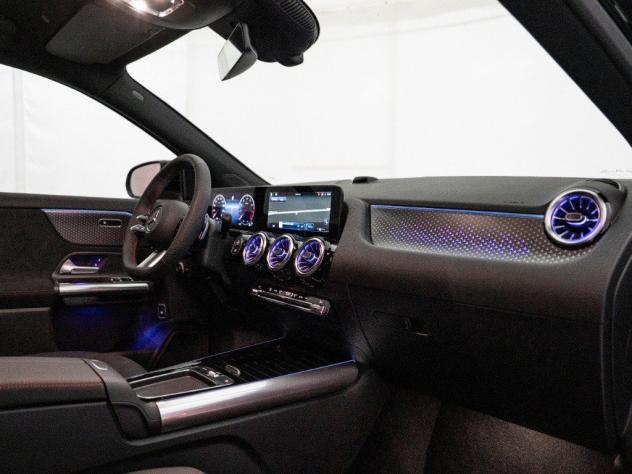 Mercedes-Benz GLA 180 AMG Line Extra - Foto 10