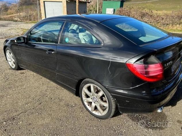 MERCEDES Classe C Sportcoupé C 220 CDI cat Sportcoupé Avantgarde - Foto 2