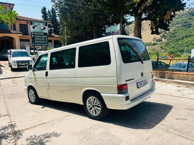 Volkswagen T4 Multivan 2.5 Tdi 9 posti Clima - Foto 7