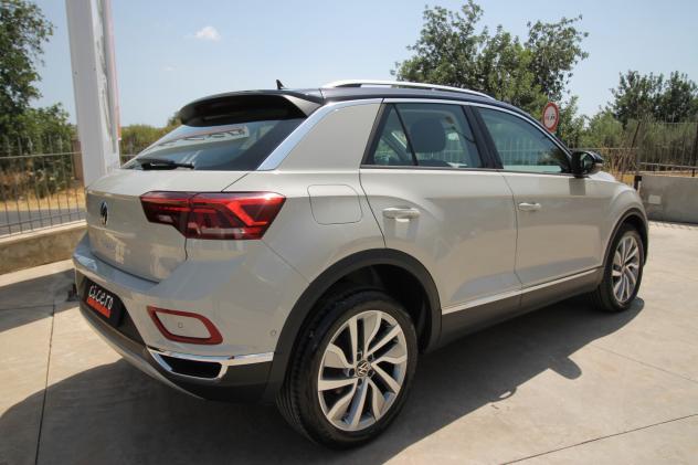 Volkswagen T-Roc 1.0 TSI Style 110cv | 2022 - Foto 5