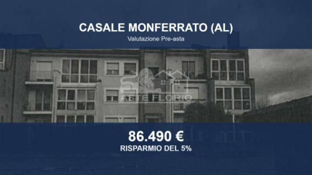 Immobile in asta di 107 m², box auto in vendita a Casale Monferrato