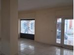 Locale commerciale in affitto a Marcianise