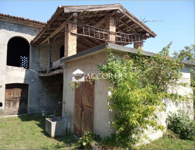 RUSTICO di 6 vani e di 240 mq (TARZO) rif. AKP55_7 - Foto 2