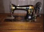 MACCHINA DA CUCIRE NECCHI