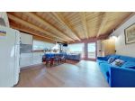 VILLA di 6 vani e di 320 mq (COLLE SANTA LUCIA) rif. DG254AB