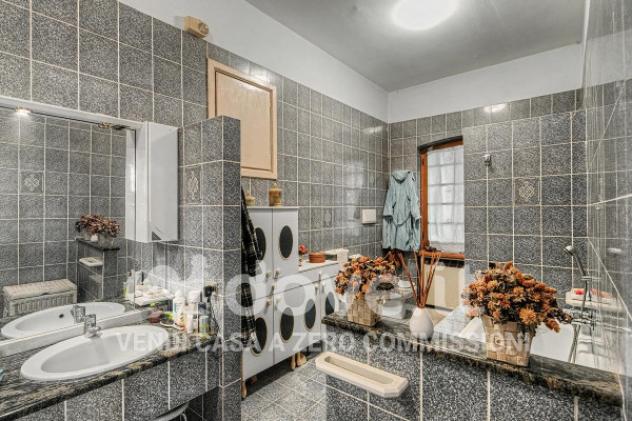 Villa di 350 m² con più di 5 locali e posto auto in vendita a Pino Torinese - Foto 16