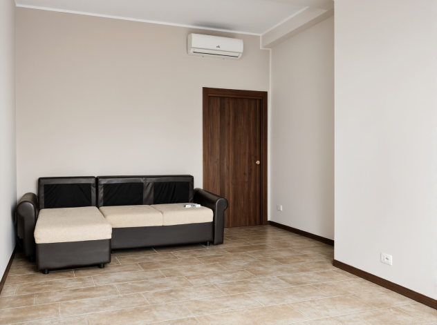 Locale commerciale ristrutturato di 45 m² – Messina, Contesse - Foto 3