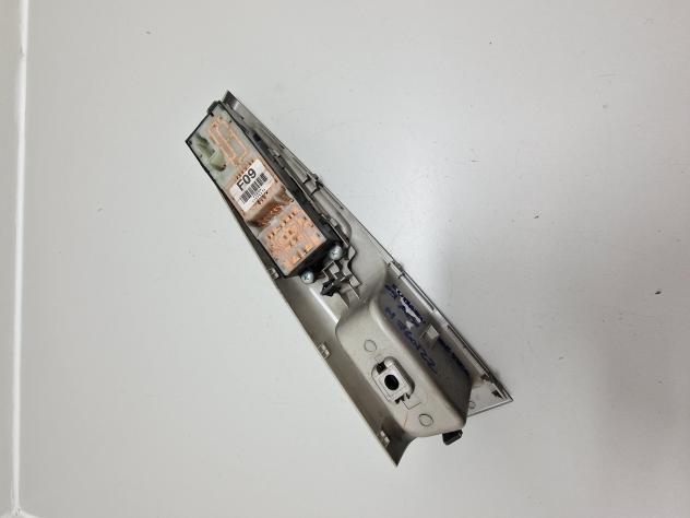 PULSANTIERA ANTERIORE SINISTRA SUBARU Forester 3° Serie 83071FG090 (0811) - Foto 5