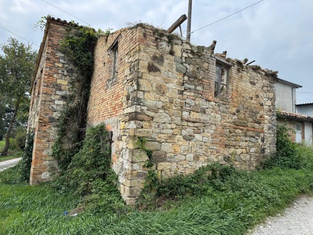Rustico indipendente con giardino e terreno – Vista panoramica - Foto 3