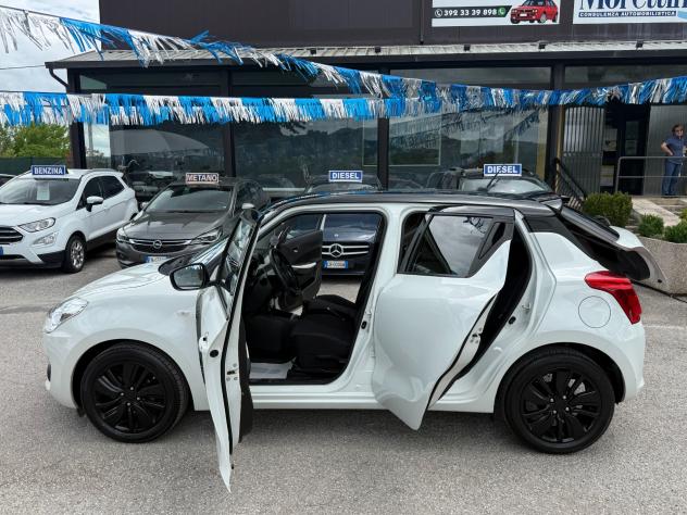 " DA VETRINA " Suzuki Swift 1.2 Hybrid Cool - Foto 5