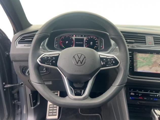 VOLKSWAGEN Tiguan 2.0 TDI 200 CV SCR DSG 4MOTION R-Line RLine rif. 22987911 - Foto 10