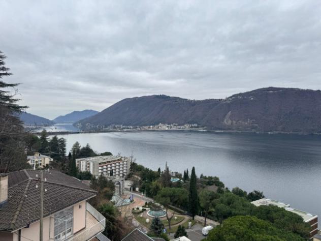 Palazzo / Stabile di 530 m² con più di 5 locali in vendita a Campione d'Italia