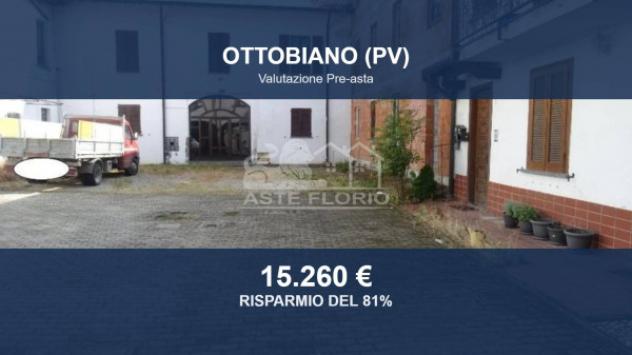 Immobile in asta di 240 m² con più di 5 locali in vendita a Ottobiano